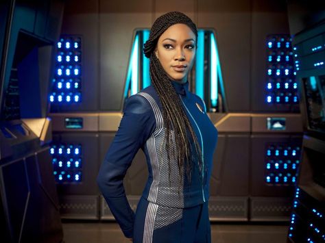 Michael Burnham, Star Trek Reboot, Warp Speed, New Star Trek, Star Trek Discovery, Instagram Brand, Star Trek Series, Star Trek Universe, Black Lives Matter Movement