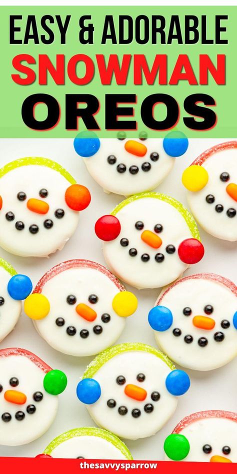 Oreo Cookies Dipped Christmas, Snowman Cookies Easy, Oreo Ornaments Cookies, Snowman Christmas Treats, Oreo Snowman Pops, Holiday Treats To Make With Kids, Snowman Treats Ideas, Snowman Oreo Pops, Reindeer Donuts Kids