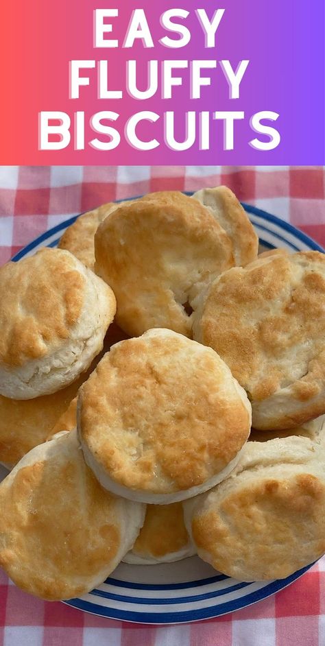 Ditch those boring store-bought biscuits! This recipe makes insanely fluffy, melt-in-your-mouth biscuits with just a handful of ingredients. Perfect for beginners, these will become your go-to! #biscuits #homemadebaking #comfortfood #easyrecipe #breakfast Easy Homemade Biscuits 2 Ingredients, Fast Easy Biscuits, Fluffy Biscuit Recipe, Easy Biscuit Recipe 3 Ingredients, Quick Biscuit Recipe, Homemade Biscuits From Scratch, Breakfast Biscuit Recipe, Butter Biscuits Recipe, Quick Biscuits