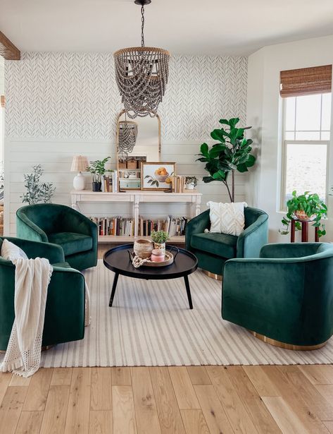 New Reading Room Look - Sarah Joy 4 Chairs Sitting Area, Sarah Joy, Sitting Room Design, New Cabinet, Elegant Centerpieces, Styl Boho, Reading Room, Farmhouse Style Decorating, A Living Room