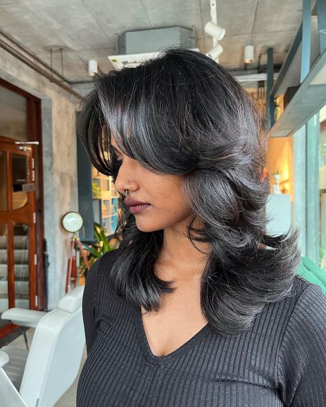 Ever feel like going wild and wolfing out? Well, now you literally can with the wolf cut, a sexy shaggy organized mess of a haircut that looks great on everyone. Click the article link for more photos and inspiration like this // Photo Credit: Instagram @urbanrituals_clt // #shortwolfcut #wolfcut #wolfcutcurlyhair #wolfcutfemale #wolfcuthair #wolfcuthairstyle #wolfcutlonghair #wolfcutmen Female Wolfcut Hairstyle, Women’s Wolfcut, Medium Length Haircut With Choppy Layers, Wolf Medium Haircut, Wig Wolfcut, Hair Cuts Wolfcut, Short Haircuts For Women Wolf Cut, Wolf Style Haircut, Medium Wolfcut Haircut