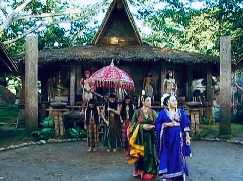 Pre Colonial House Philippines, Pre Colonial Philippines Architecture, Pre Colonial Philippines, Indigenous Philippines, Philippine Aesthetic, Philippines Architecture, Colonial Philippines, Philippine Architecture, Philippine Mythology