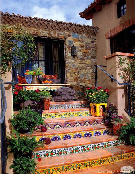 Hacienda Tiled Staircase Style Hacienda, Tiled Staircase, Mexican Home, Casas Coloniales, Hacienda Style, Spanish Style Homes, Talavera Tiles, Mexican Decor, Spanish House