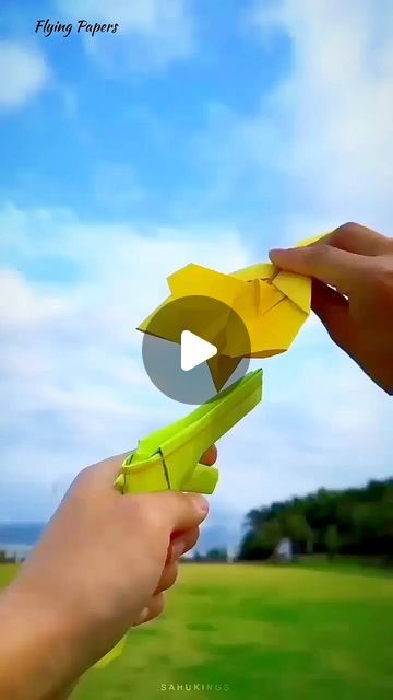 Things That Fly Activities, Airplane Activity For Kids, How To Make Aeroplane With Paper, Paper Crafts Plane, Paper Aeroplanes For Kids, Aeroplane Craft, Paper Airplanes How To Make, Aeroplane Video, Flying Crafts