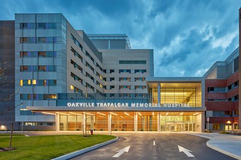 Entrance | Oakville Trafalgar Memorial Hospital Hospital Entrance Design, Hospital Outside, Future Hospital, Hospital Facade, Hospital Exterior, Hospital Entrance, Hospital Design Architecture, Hospital Building, Modern Hospital