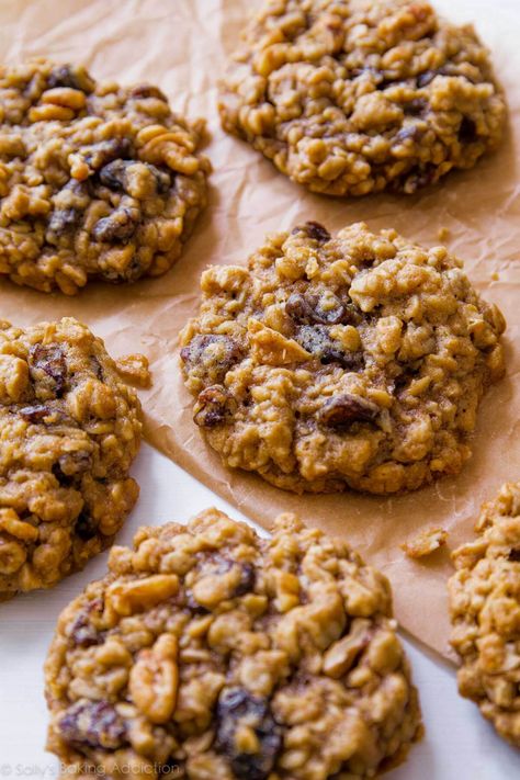 Soft Oatmeal Raisin Cookies, Easy Oatmeal Raisin Cookies, Chewy Oatmeal Raisin Cookies, Best Oatmeal Raisin Cookies, Cookie Recipes Oatmeal Raisin, Oatmeal Raisin Cookies Chewy, Easy Oatmeal, Sally's Baking, Best Oatmeal