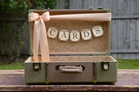 Suitcase Card Box, Vintage Suitcase Wedding, Suitcase Decor, Vintage Wedding Cards, Card Box Holder, Table Card Holder, Wedding Card Box, Old Suitcases, Vintage Suitcases