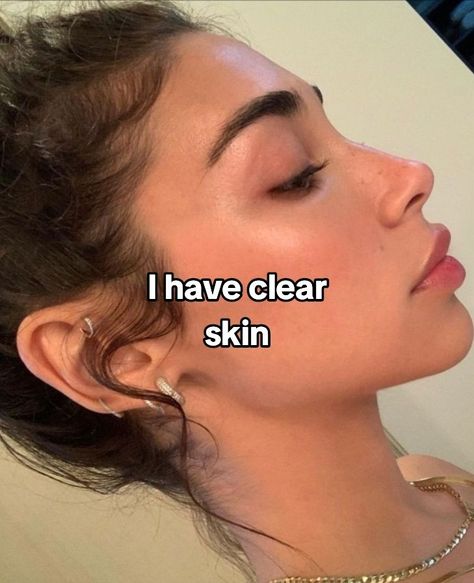 Clear skin Vision Board Photos Clear Skin, Manifest Clear Skin Vision Board, Clear Skin Aesthetic Ideas Vision Board, Clear Skin Vision Board Ideas, How To Get Clear Skin Naturally, Aesthetic Clear Skin, Clear Skin Aesthetic, Clear Skin Routine, Remedies For Glowing Skin