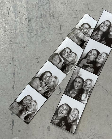 Photo Booth Ideas Best Friends, Polaroid Poses, Fun List, Photobooth Pictures, 사진 촬영 포즈, Happy 21st Birthday, Our Friendship, Summer 24, Insta Stories