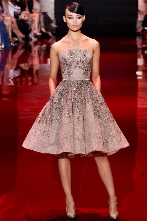 Couture Cocktail Dress, Elie Saab Haute Couture, Elie Saab Fall, Elie Saab Couture, Moda Paris, فستان سهرة, Dior Couture, Gorgeous Gowns, Marchesa