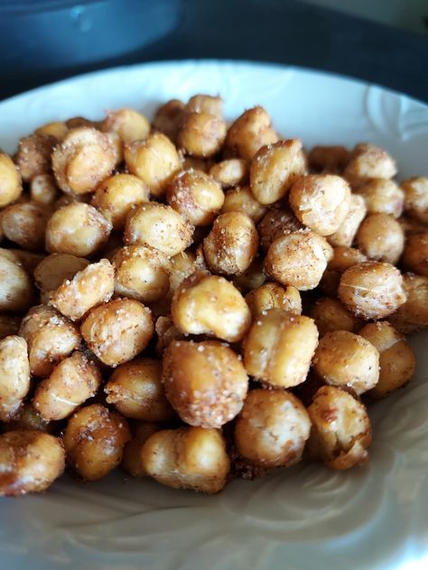 Old Bay Crispy Chickpeas Crispy Garbanzo Beans Air Fryer, Roasted Chickpeas From Dry Beans, Crunchy Chickpeas Air Fryer, Crunchy Chickpeas Oven, Honey Roasted Chickpeas, Roasted Garbanzo Beans, Crispy Chickpeas, Old Bay, Garbanzo Beans