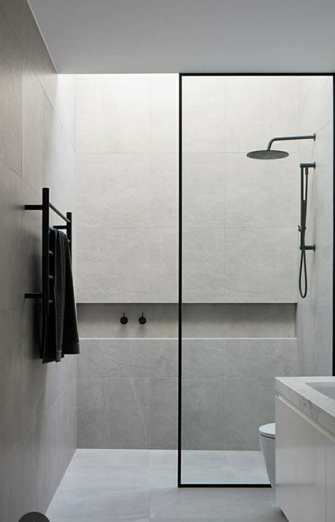 Bilik Air, Minimalist Bathroom Design, Bathroom Redesign, Bathroom Design Decor, Toilet Design, Bathroom Remodel Shower, Bathroom Inspiration Decor, Grey Bathrooms, Minimalist Bathroom