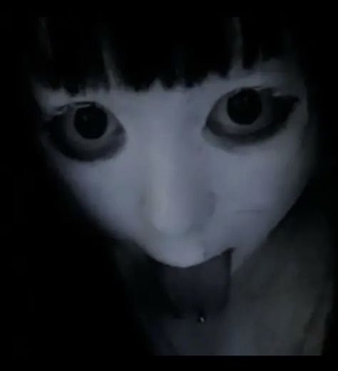 Creepy Cute Aesthetic, Scary Images, Scary Photos, Creepy Core, Different Planets, Creepy Images, Japanese Horror, Hilarious Photos, Creepy Pictures