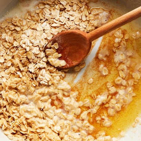 Odd Items, Steel Cut Oatmeal, Toasted Oats, Oat Cereal, Baking Hacks, Whole Grain Flour, Breakfast Bites, Cooking Advice, Dash Diet