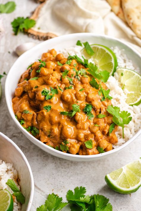 Curry Chickpeas, Easy Chickpea Curry, Food Comfort, Onion Bhaji, Chickpea Curry Recipe, Chickpeas Recipe, Bhaji Recipe, Chickpea Recipes, Chickpea Curry