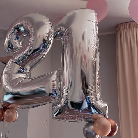 21st Birthday Esthetic, 21sr Birthday Aesthetic, 21st Bday Balloons, Pink 21st Birthday Aesthetic, 21st Birthday Decorations Aesthetic, 21 Balloons Aesthetic, 21 Birthday Countdown Instagram, Light Pink 21st Birthday, 21 Decorations Birthday