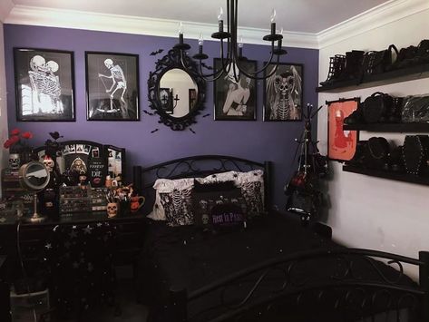 I love this purple wall . . #Repost @funeralxqueen ・・・ I updated my room Ecclectic Decor, Spooky Room, Gothic Bedroom Ideas, Gothic Decor Bedroom, Goth Bedroom, Occult Decor, Gothic Room, Gothic Bedroom, Purple Rooms