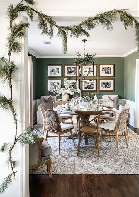 Green Dining Room Paint, Green Dining Room Walls, Paint Benjamin Moore, Holiday Dining Room, Neutral Dining Room, Oak Dining Room, Green Accent Walls, Green Dining Room, Dining Room Paint