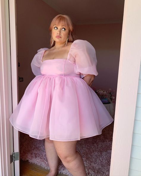 Pink Puffy Dress, Short Puffy Dresses, Hm Outfits, Poofy Dress, Dress With Puffy Sleeves, Sukienki Plus Size, Cute Homecoming Dresses, Puffy Dresses, Plus Size Cocktail Dresses