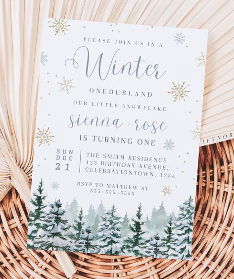 This editable Winter Onerderland 1st Birthday Invitation is perfect for you if you're looking for a beautiful, festive birthday invitation that you can edit and print at home. First Birthday Girl January, First Birthday January, January 1st Birthday Girl, Winter Onederland Party Girl, Christmas First Birthday, Winter Onederland Birthday Invitations, First Birthday Invite, Winter Onederland Party, Baby Birthday Decorations