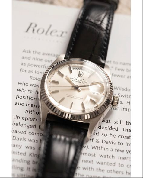 Vintage Rolex Watches Men, Rolex Outfit, Vintage Rolex Watches, Rolex Presidential, Rolex Vintage, Aesthetic Places, Vintage Watches For Men, Rolex Men, Vintage Rolex