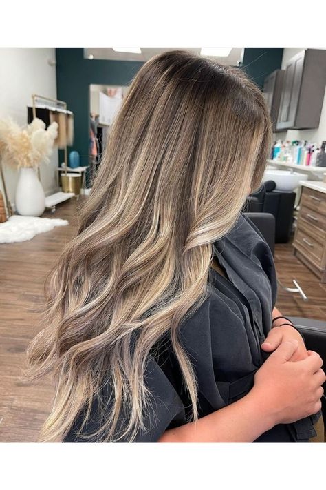 Balayage With Long Layers, 100 Years Of Makeup, Brownish Hair, Hair Colors For Fall, Balyage Long Hair, Light Brunette Hair, Reverse Balayage, Blonde Hair With Roots, Blonde Hair Colors