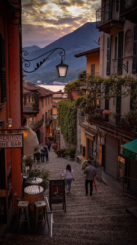 kellyprincewright on Instagram: Is this the most beautiful street in Lake Como? 👀🇮🇹✨ 📍Bellagio, Lake Como, Italy #italy #lakecomo #bellagio #visititaly… Lac Como, Bellagio Italy, Women Overalls, Comer See, Italy Vibes, Jean Baggy, Moving To Italy, Italy Street, Cute Overalls