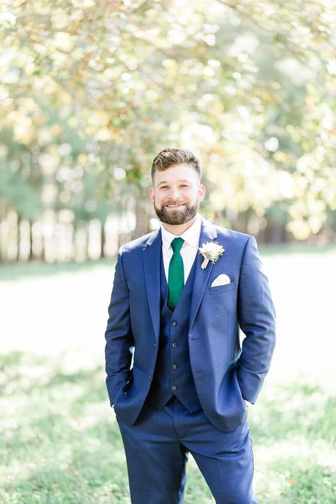 Blue Suit Emerald Green Tie, Navy Suit With Green Tie, Navy And Emerald Wedding, Royal Blue Suit Wedding, Blue Groomsmen Attire, Emerald Suit, Emerald Green Wedding Dress, Navy Blue Groomsmen, Groom Suit Navy