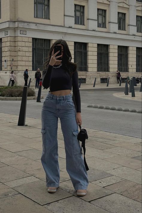 Sexy Outfit inspo College Outfit Ideas Casual, Ideas De Outfits Juveniles, Cargo Outfits Women, Wide Leg Outfit, Wide Leg Jeans Outfit, Legs Outfit, Outfits Con Jeans, Look Jean, Jeans Outfit Women