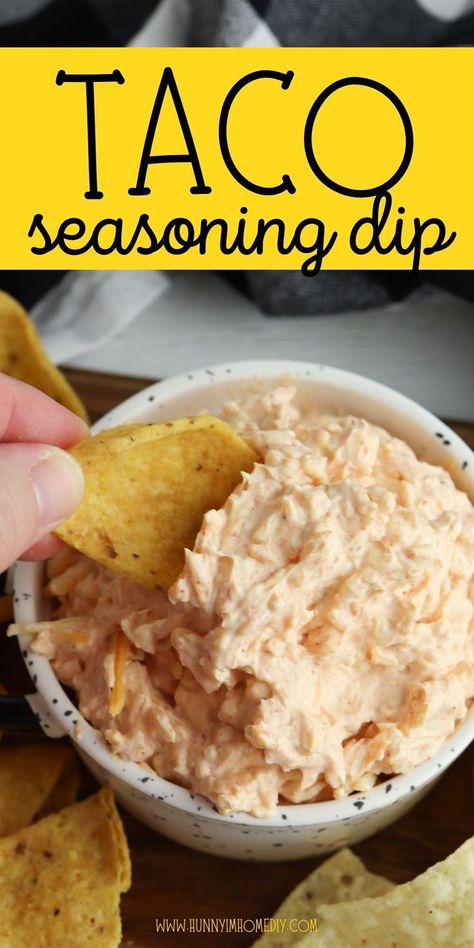 no bake taco seasoning dip with cream cheese and sour cream Taco Seasoning Dip, Taco Dips, Easy Taco Seasoning, Cream Cheese Taco Dip, Chip Dip Recipes, Best Dip Recipes, Baked Dips, Taco Dip Recipe, Dips Recipes