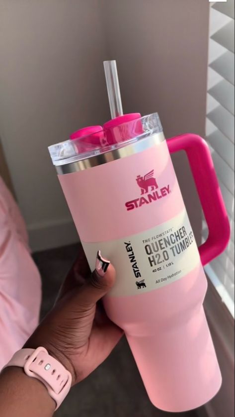 Pink Stanley, Trendy Water Bottles, Pretty Pink Princess, Pink Lifestyle, Pink Life, Stanley Quencher, Pink Girly Things, Girly Accessories, Birthday List