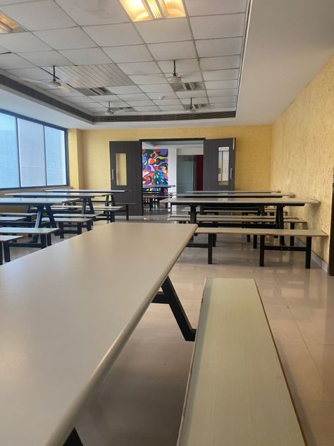 Aesthetic Cafeteria School, Aesthetic School Cafeteria, Lunch Table School, Cafeteria Aesthetic School, High School Cafeteria Aesthetic, School Aesthetic Brown, Korean School Cafeteria, School Cafeteria Aesthetic, Blair Academy