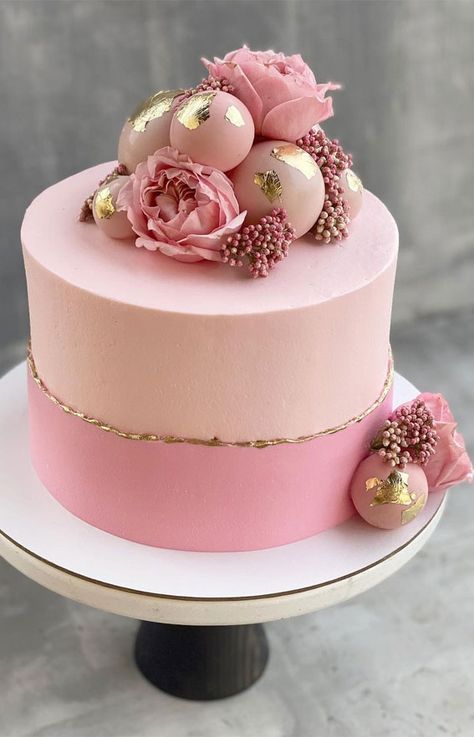 47 Cute Birthday Cakes For All Ages : 3rd butterfly birthday cake Dark Pink Cake, Pink And Gold Cake, Pink And Gold Birthday, Pink Birthday Cake, Gold Birthday Cake, Sweet 16 Birthday Cake, Birthday Cake With Flowers, Online Cake Delivery, Elegant Birthday Cakes