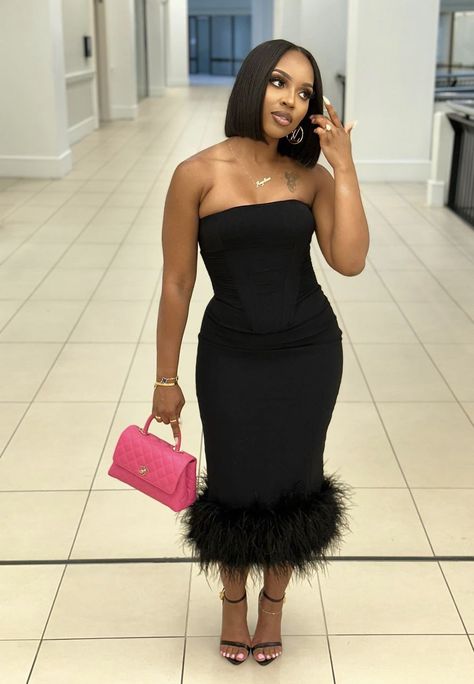 Black Tie Birthday Outfit, Feminine Birthday Outfits, Black Formal Dress Black Women, Graduation Outfit Ideas Dresses Classy, Dinner Dress Outfits Black Women, Wedding Guest Dresses Black Women, Birthday Looks Black Women Classy, Family Birthday Dinner Outfit, Fancy Dinner Outfit Black Women