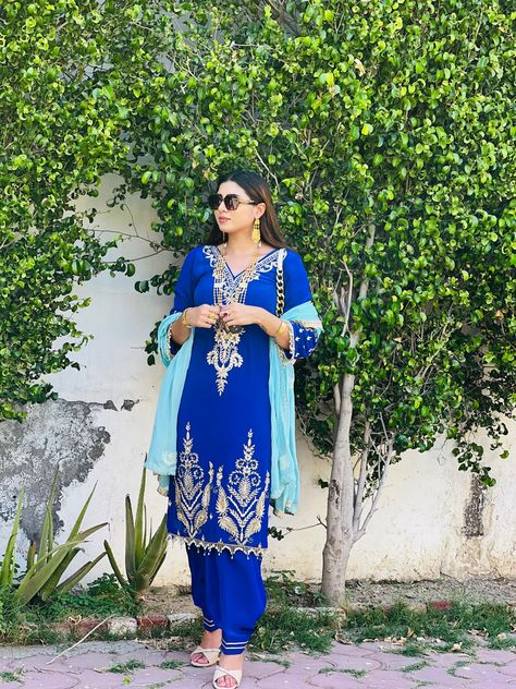 Designer Punjabi suit ❤️ Royal Blue Punjabi Suit, Blue Punjabi Suit, Royal Blue Colour, Suit Punjabi, Blush Prom Dress, Classy Fall Outfits, Punjabi Salwar, Designer Punjabi Suits, Punjabi Suit