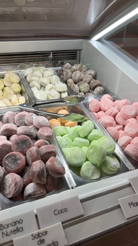 food foodie mochi japanese food yummy aesthetic dessert Japanese Mochi Aesthetic, Japanese Street Foods, Korean Trip Aesthetic, Japanese Junk Food, Mochi Aesthetic Food, Japan Food Snacks, Japanese Sweets Aesthetic, Japanese Aesthetic Food, Japanese Snacks Aesthetic