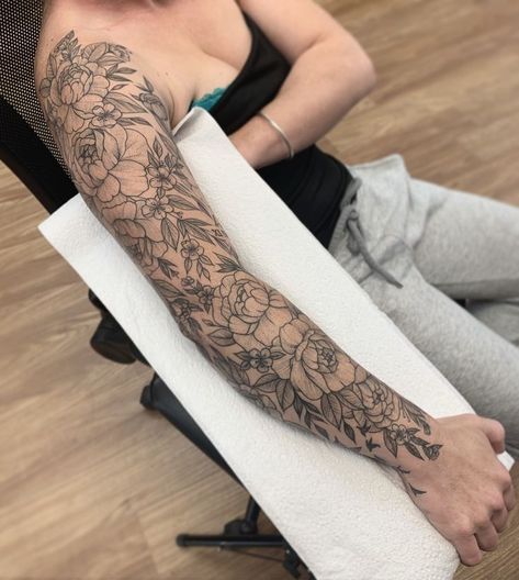 Poppy Flower Half Sleeve Tattoo, Flower Sleeve Tattoo With Words, Fillers For Sleeve Tattoos For Women, Cool Women Sleeve Tattoos, Line Art Tattoo Sleeve Woman, Women Fine Line Tattoo Sleeve, Back Of Arm Tattoo Sleeve, Full Sleeve Floral Tattoo, Peony Arm Sleeve Tattoo