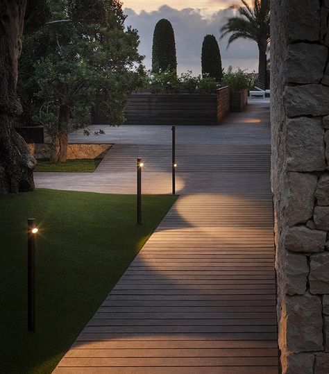 Bamboo | Vibia Yard Lighting, Garden Path Lighting, Bamboo Outdoor, Coastal Patio, Floor Lamp Styles, Outdoor Landscape Lighting, Loft Interiors, Outdoor Floor Lamps, Path Lights