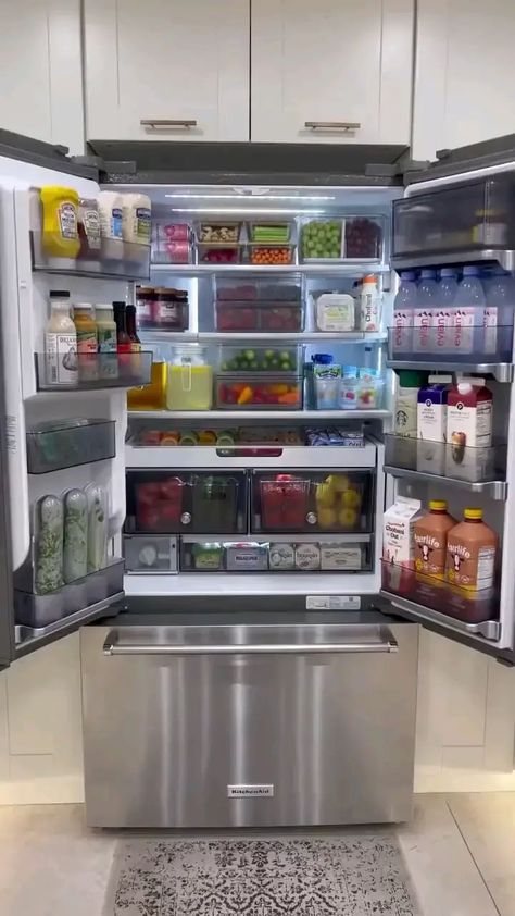 Happy Blessed Sunday, Fridge Goals, Dream Fridge, Fancy Apartment, Storage Organization Ideas, Beautiful Kitchenware, Small Apartment Interior, House Organisation, Fridge Decor