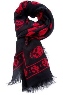 Alexander McQueen Skull Scarf - Lyst Alexander Mcqueen Skull Scarf, Alexander Mcqueen Skull, Skull Scarf, Queen Fashion, Designer Scarves, Scarf Men, Scarf Jewelry, Fashion Seasons, Silk Scarves