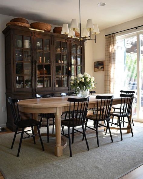 Modern Traditional Dining, Modern Traditional Dining Room, Warm Dining Room, Cottage Dining Rooms, Black Dining Room Chairs, Hillside House, Dining Room Hutch, 0 Interest, Black Dining