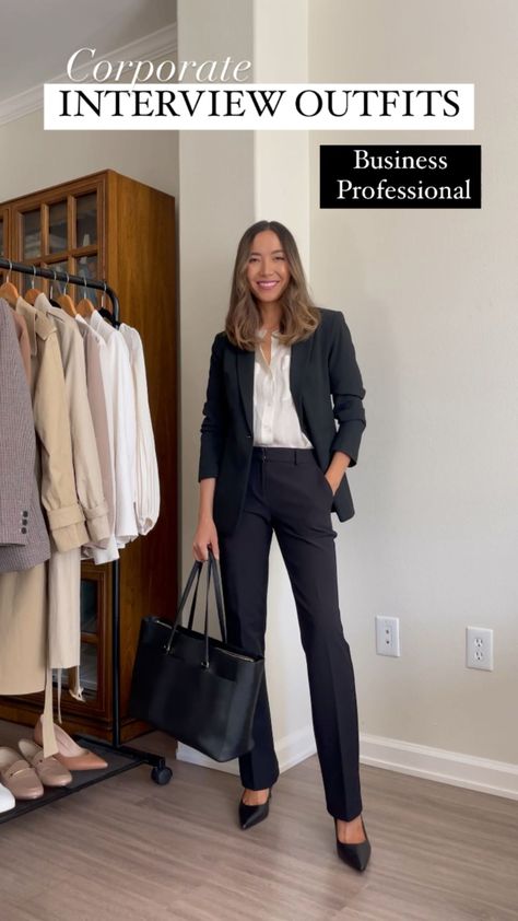 The Clean Silk Relaxed Shirt curated on LTK Women Business Professional Suits, Silk Shirt Business Casual, Suits For Women Interview, Formal Attire For Graduation, Business Professional Shoes, Interview Outfit Professional, Business Formal Outfit, Business Fits, Corporate Attire Women