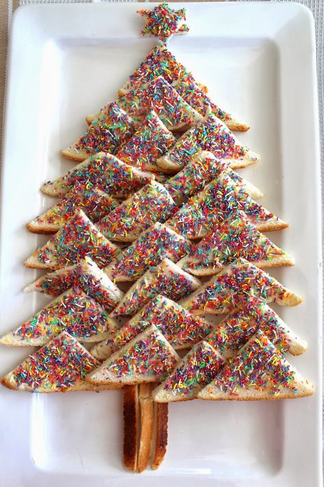 Bread Christmas Tree, Bread Christmas, Deco Cupcake, Christmas Brunch Recipes, Lunch Chicken, Christmas Platter, Fairy Bread, Aussie Christmas, Australian Christmas