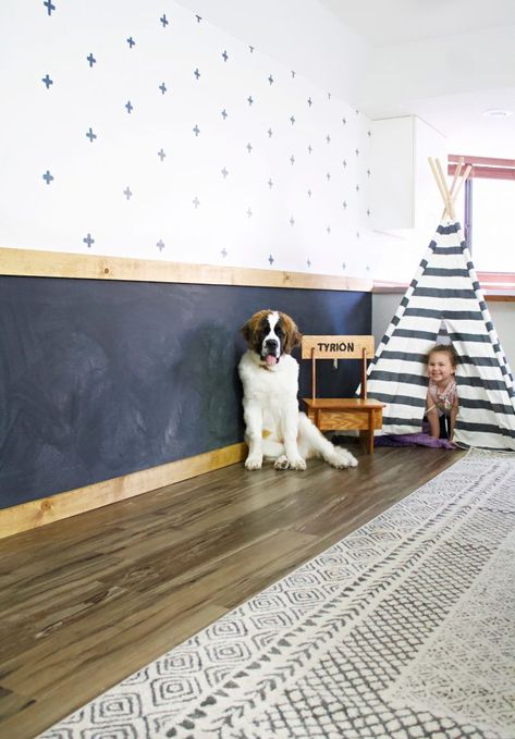 Making chalkboard wall is such a fun addition to any space, but none more so than a playroom! #chalkboardwall #playroom Chalkboard Wall Kids, Chalkboard Wallpaper, Make A Chalkboard, Baby Playroom, Basement Playroom, Boys Playroom, Chalk Wall, Toddler Playroom, Kids Playroom Decor