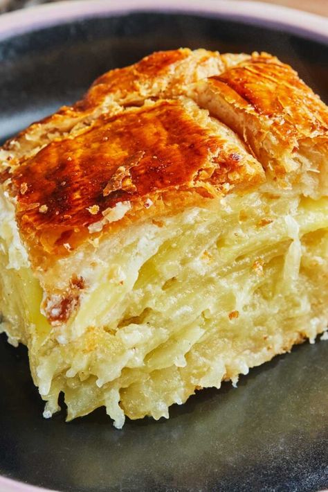 British Cheese Pie, Potato And Onion Pie, Savoury Pies Recipes, Whitebait Fritters, Pie Savory, Cheese And Onion Pie, Savoury Pie, James Martin Recipes, Cheese Pie Recipe