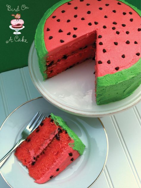 Watermelon Flavored Cake-Watermelon puree and Jell-O give this cake it's flavor, and it is fantastic!  And the frosting is SO good...I just want to eat it with a spoon! Picnic Cake, Watermelon Cake, God Mat, Food Cakes, Creative Cakes, Sweets Treats, Just Desserts, Cake Cookies, Amazing Cakes