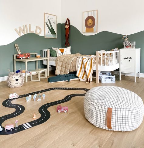 Simple Toddler Room, Toddler Boy Room Decor, Kids Bedroom Inspiration, Toddler Boys Room, Toddler Bedrooms, Boy Bedroom, Big Boy Room, Baby Bedroom, Boys Bedrooms