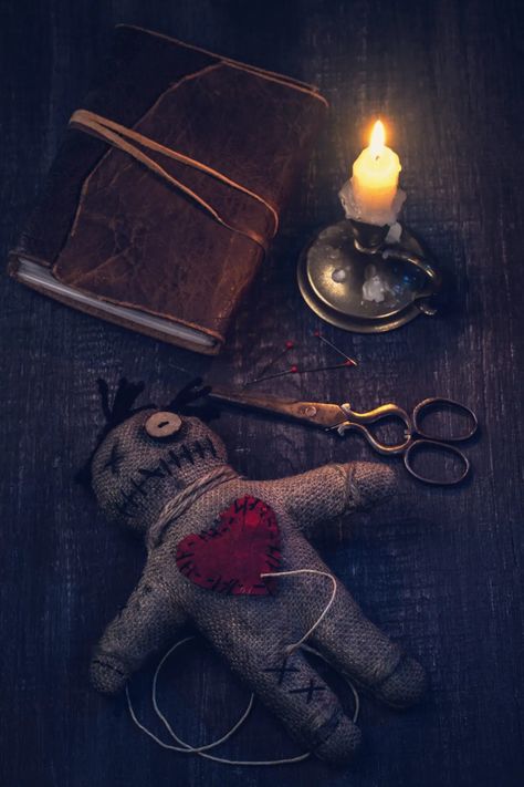 Poppets 101: How To Make A Poppet Doll & Cast An Effective Spell Voodoo Doll Spells, Real Black Magic, Marriage Spells, Voodoo Magic, Revenge Spells, Voodoo Hoodoo, Traditional Witchcraft, Voodoo Spells, Black Magic Spells