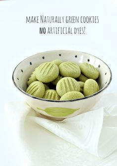 Naturally dye baked goods green with matcha Matcha Shortbread Cookies, Matcha Shortbread, Green Cookies, Tiramisu Trifle, Natural Food Dye, Matcha Green Tea Recipes, Shortbread Cookies Christmas, Matcha Recipes, Whipped Shortbread Cookies