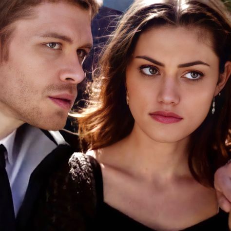 #klaus #hayley #klayleyforever Klaus And Hayley The Originals, Klaus And Hailey, Book Aethstetic, Hayley Mikaelson, Hailey Marshall, Phoebe Tonkin Gif, Klaus And Hope, Mikaelson Family, Hayley And Klaus